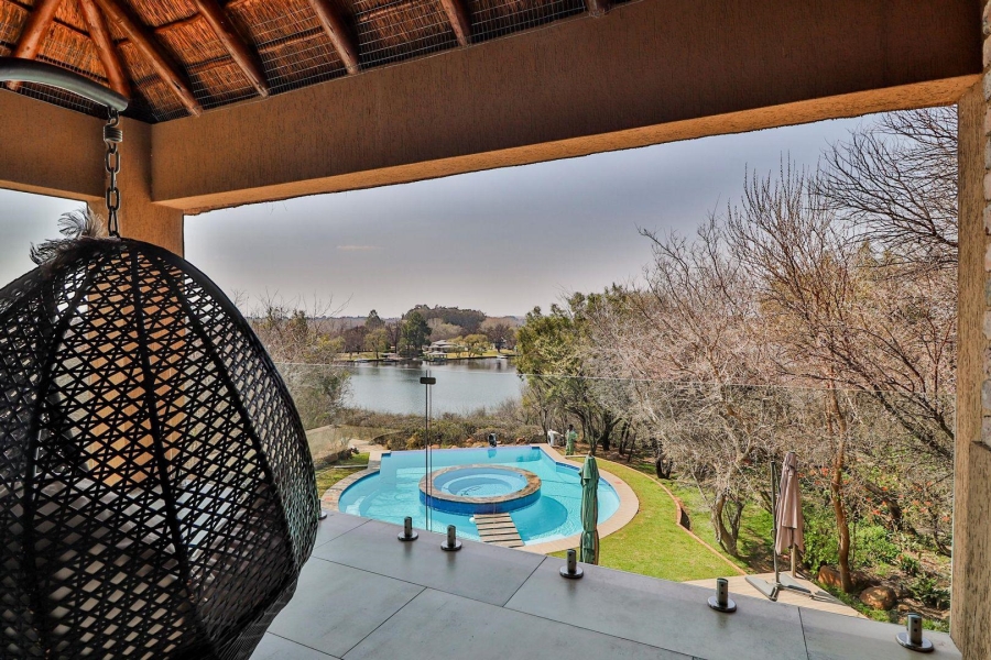 4 Bedroom Property for Sale in Boschenvaal River Front Lodges Free State